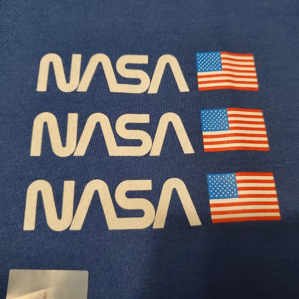 NASA Tee - Picture 2 of 4
